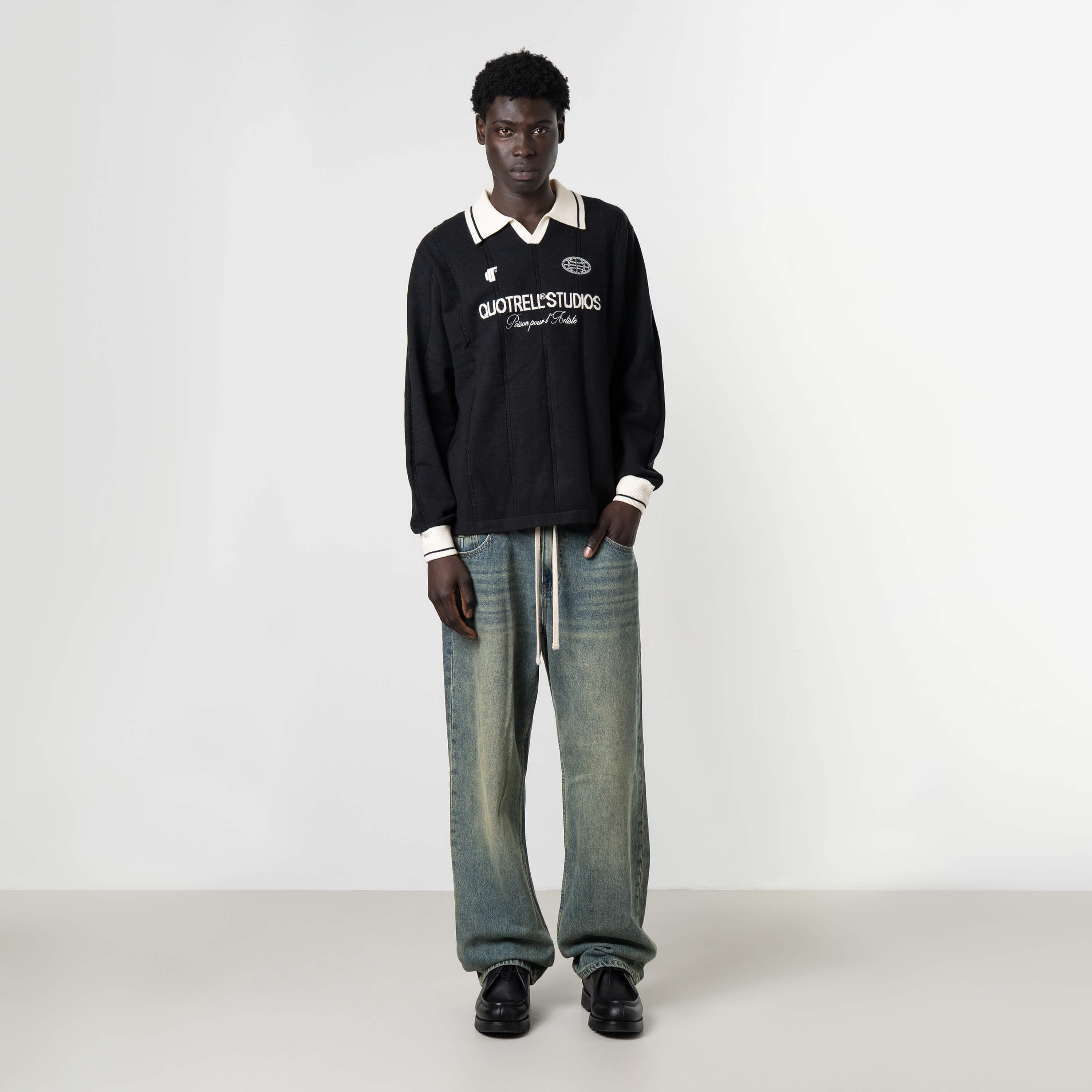 Model is 189 cm, 74 kg, and wears size M