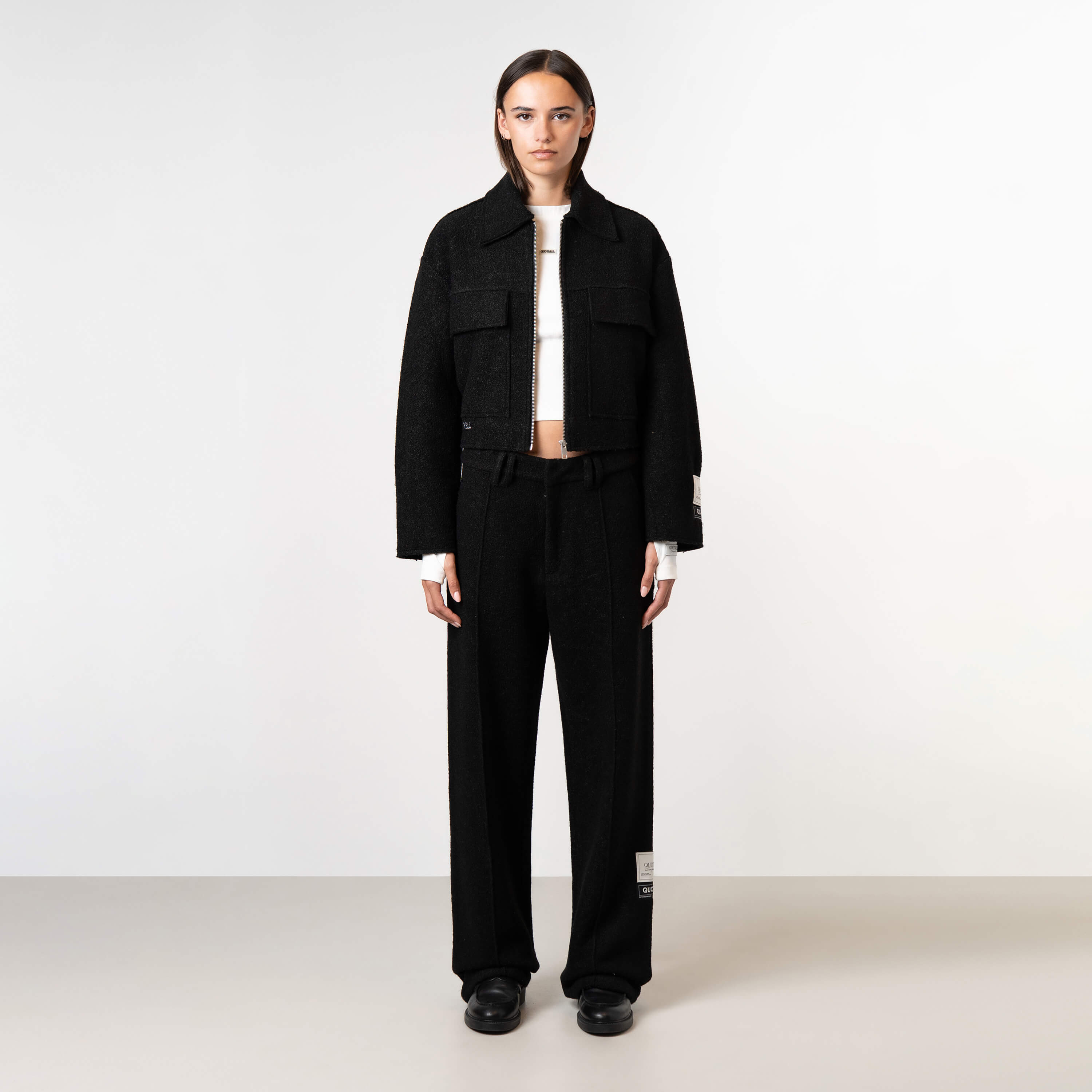 Model is 175 cm and wears size S