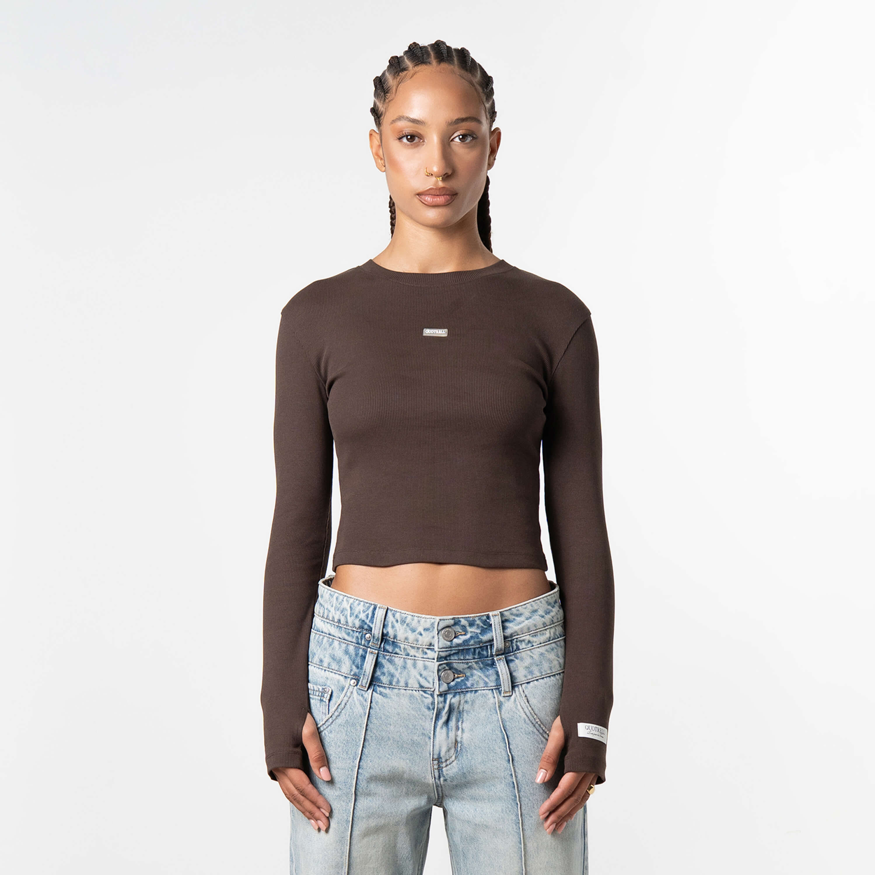 Model is 172 cm and wears size S