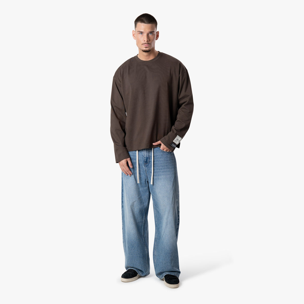 Base Longsleeve in brown