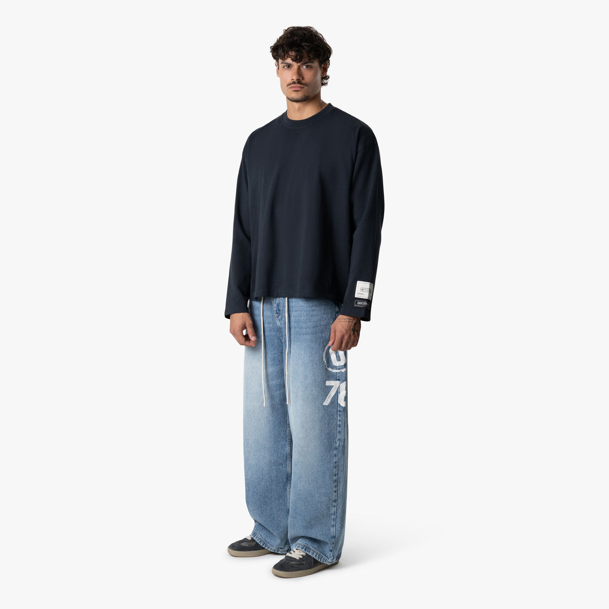 Base Longsleeve in navy