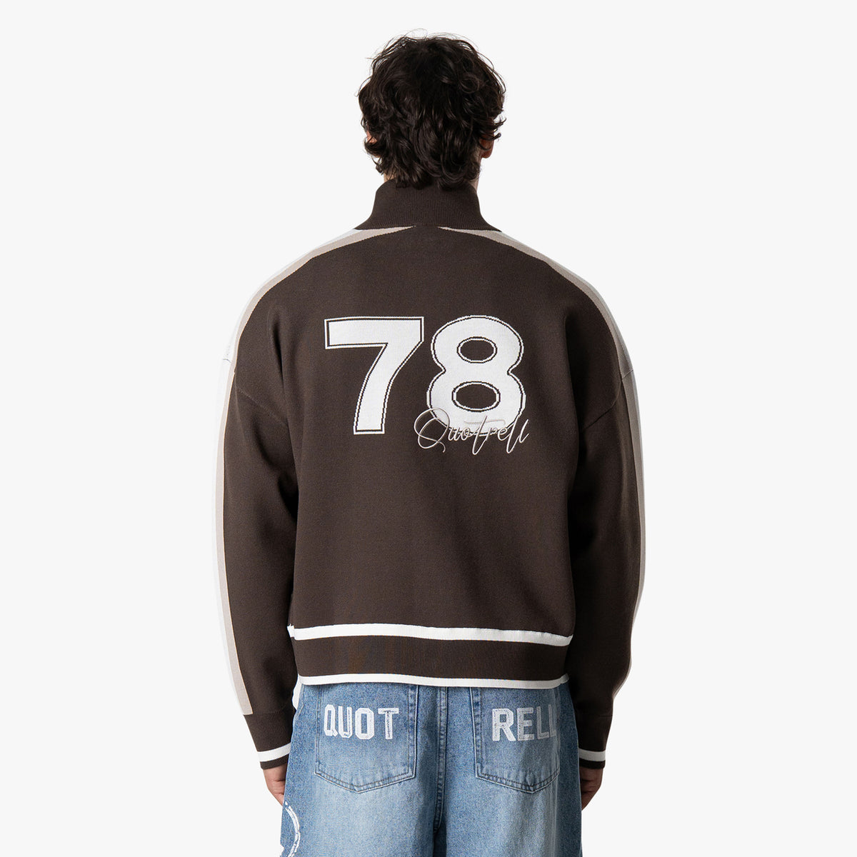 Club Knitted Zip in brown and ecru