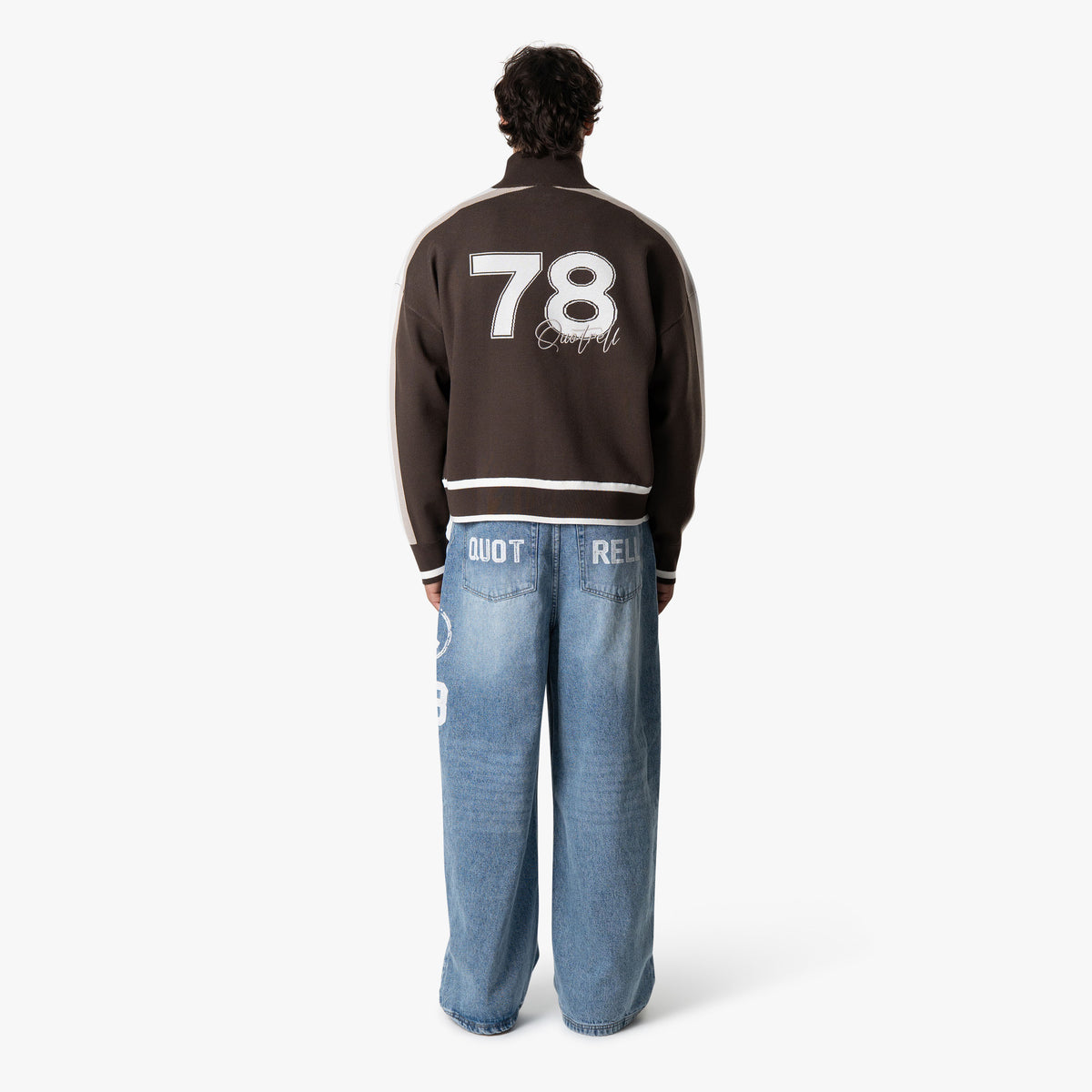 Club Knitted Zip in brown and ecru