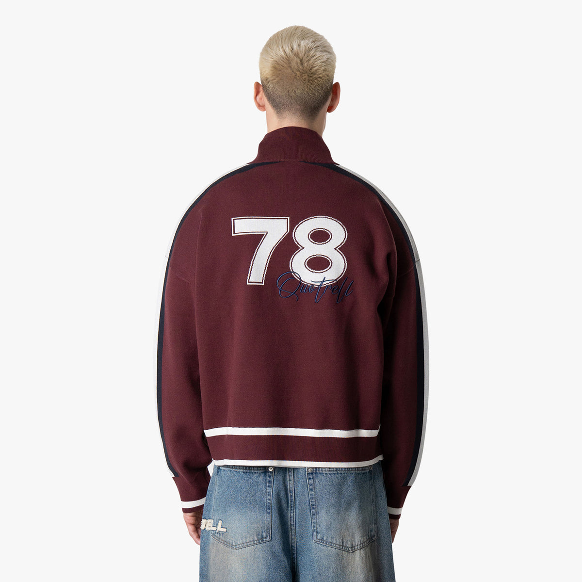 Club Knitted Zip in burgundy and white