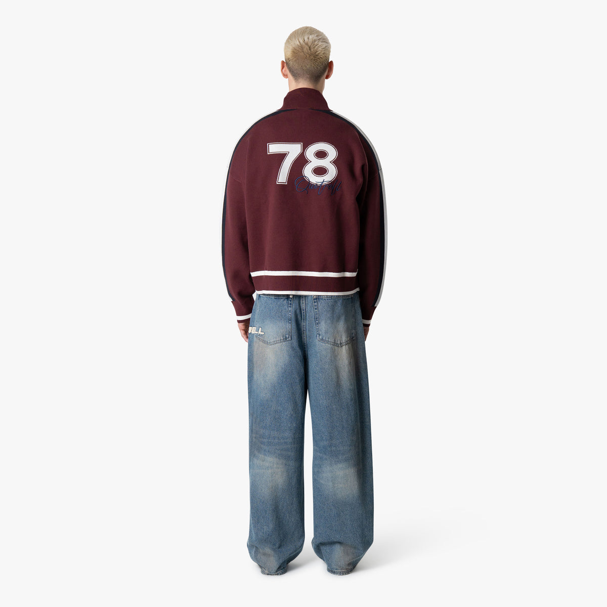 Club Knitted Zip in burgundy and white