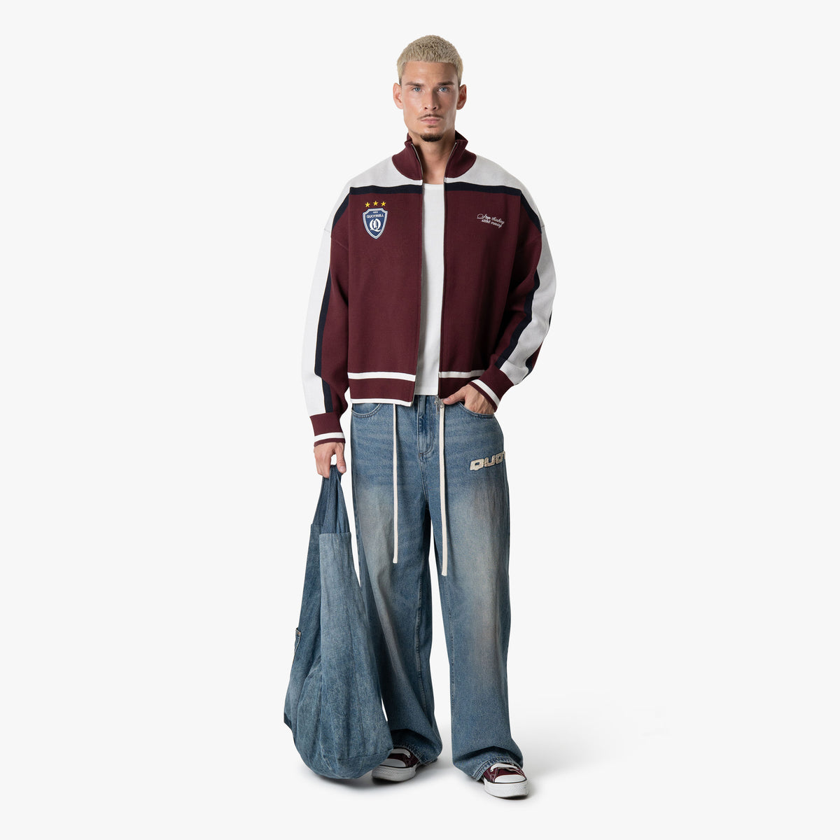 Club Knitted Zip in burgundy and white