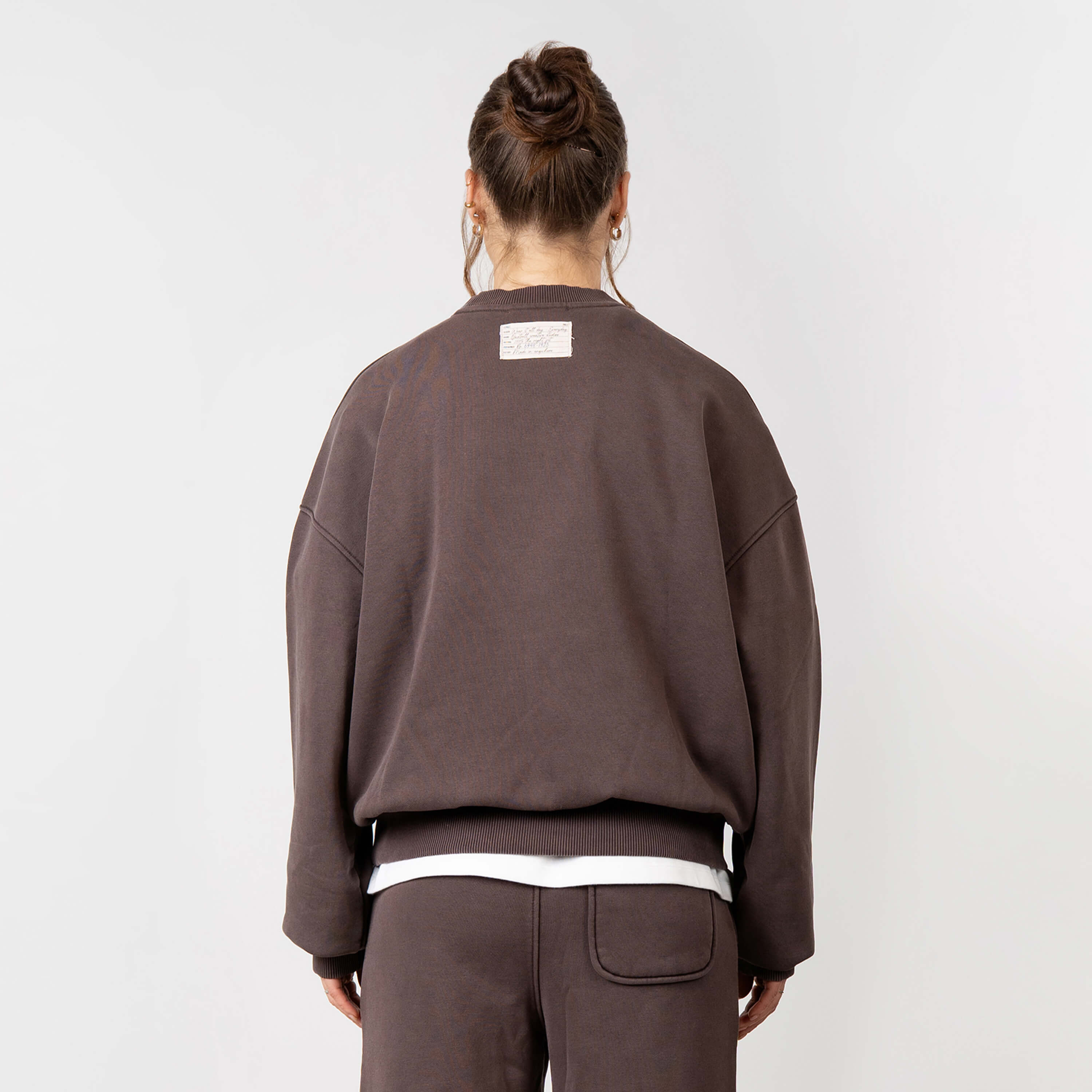 Model is 168 cm and wears size XS
