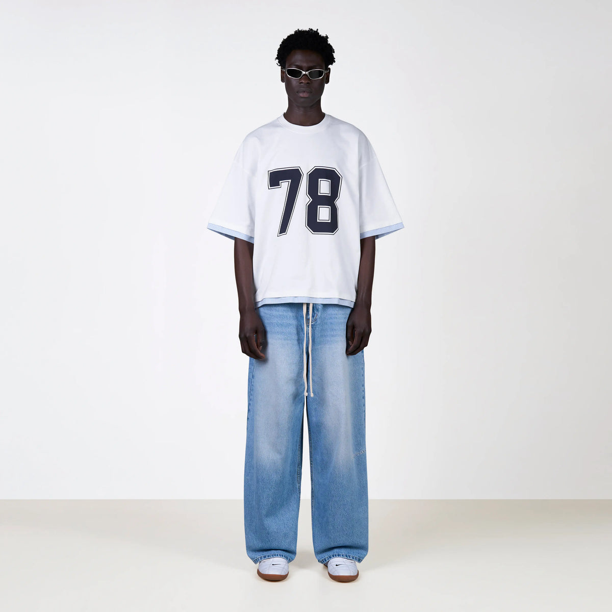 78 T-shirt in white and navy