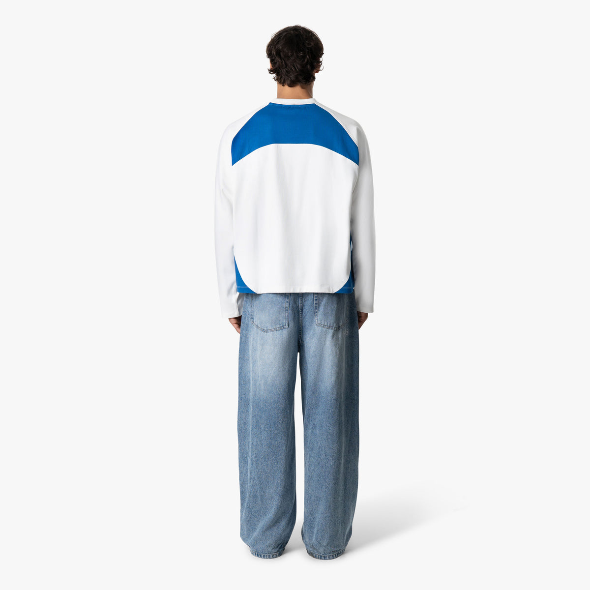 Frame Longsleeve in white and blue