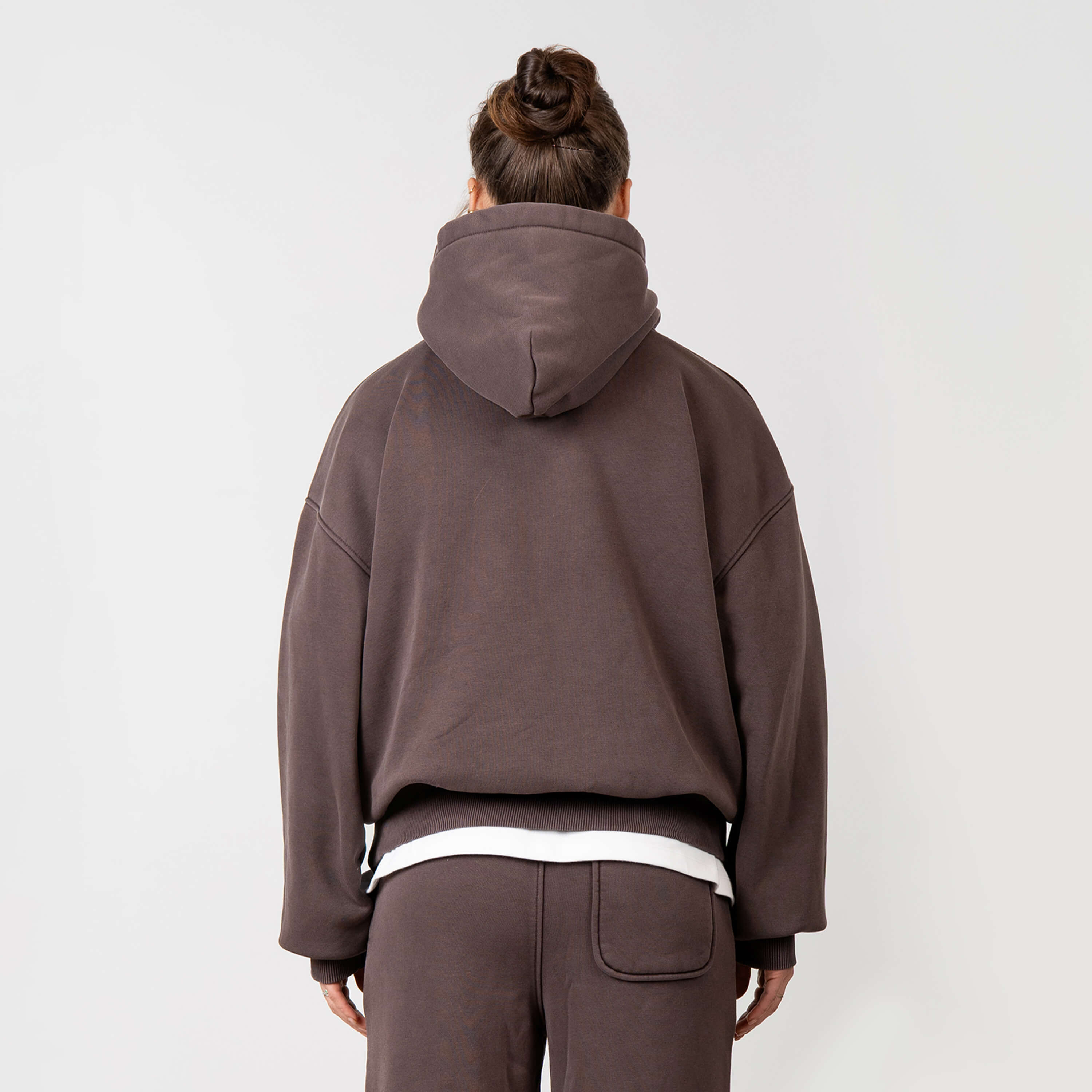 Model is 168 cm and wears size XS
