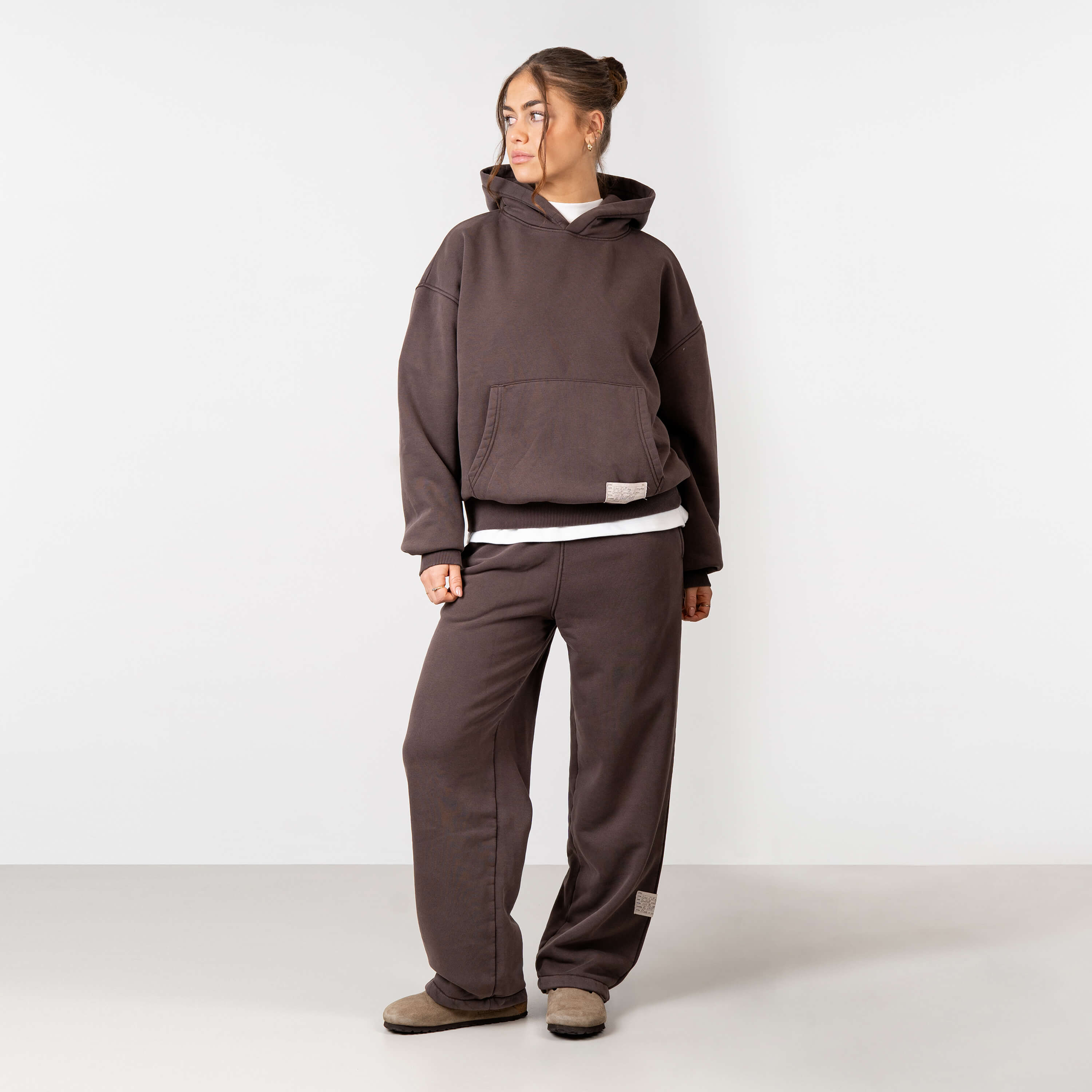 Model is 168 cm and wears size XS
