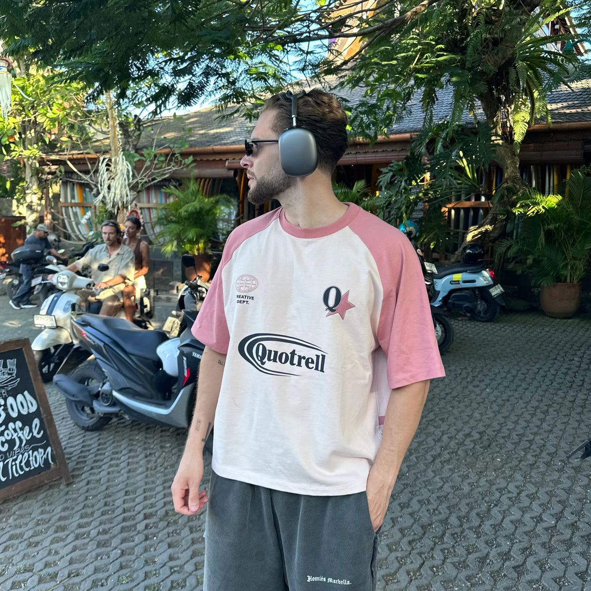 Emilio Boxy Tee in light pink and pink