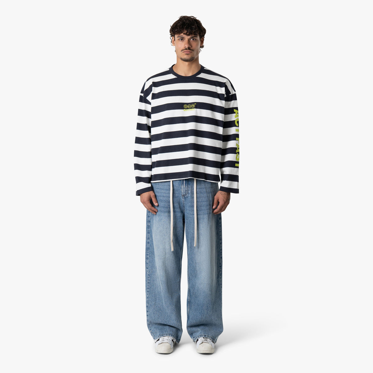 Moving Boxy Ls in navy and white