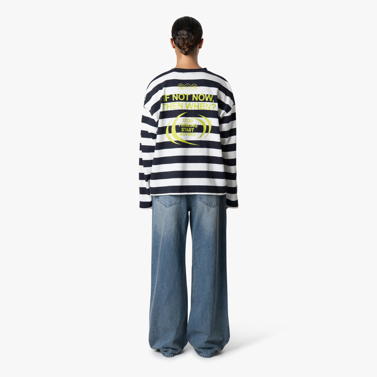 Moving Boxy Ls in navy and white
