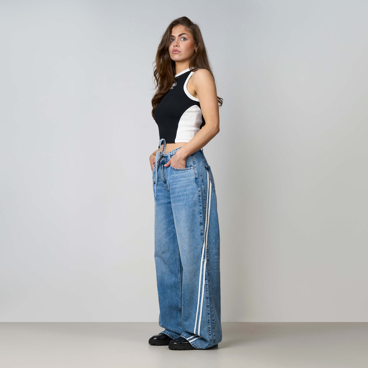 Cleo Denim Jeans in washed blue