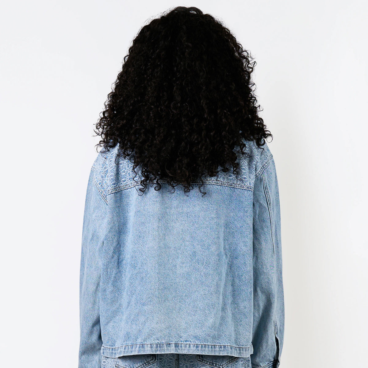 Rocco Denim Jacket in washed blue