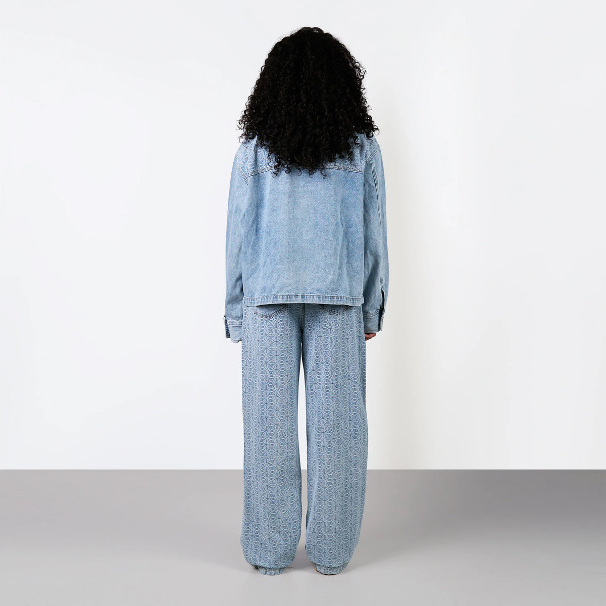 Rocco Denim Jacket in washed blue