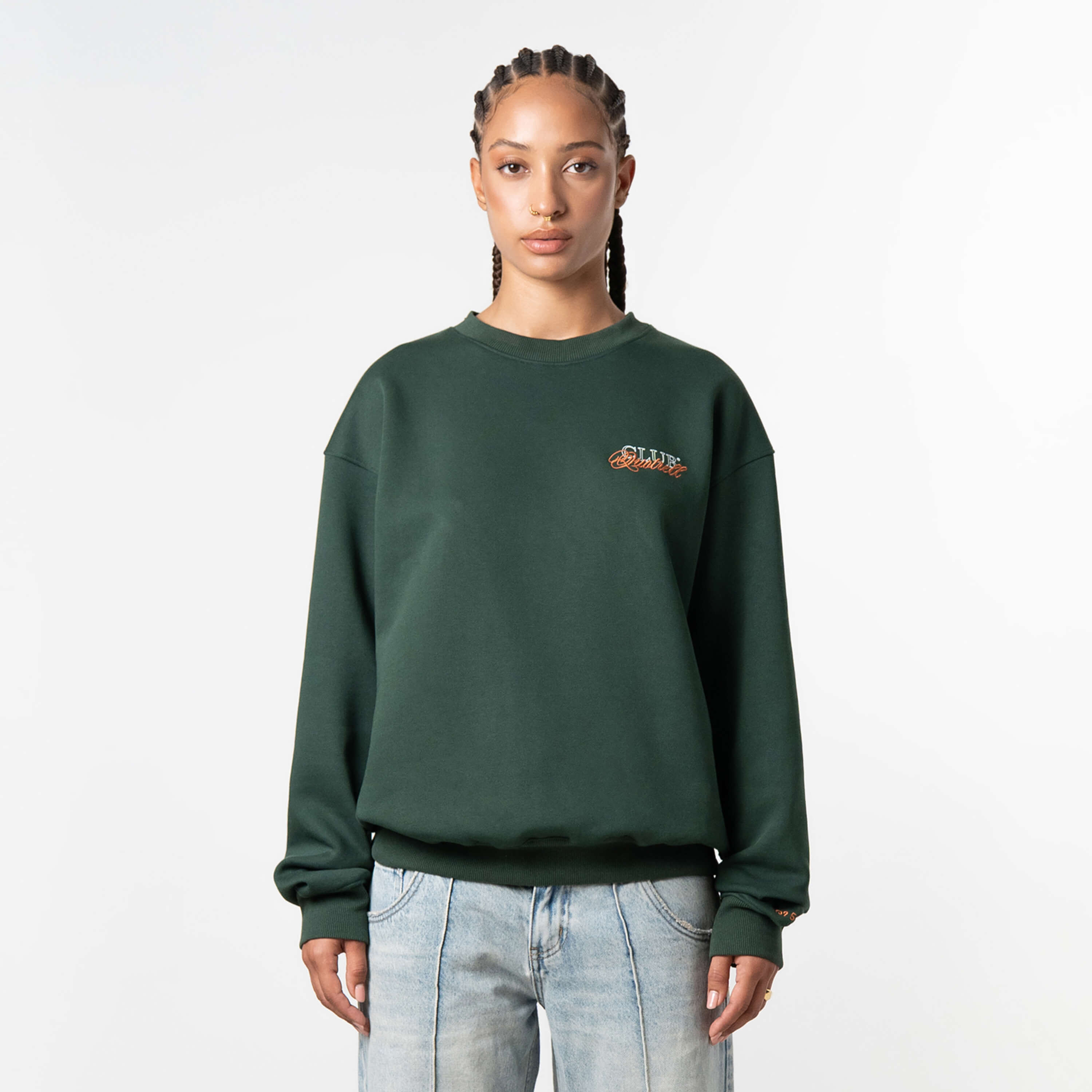 Model is 172 cm and wears size S