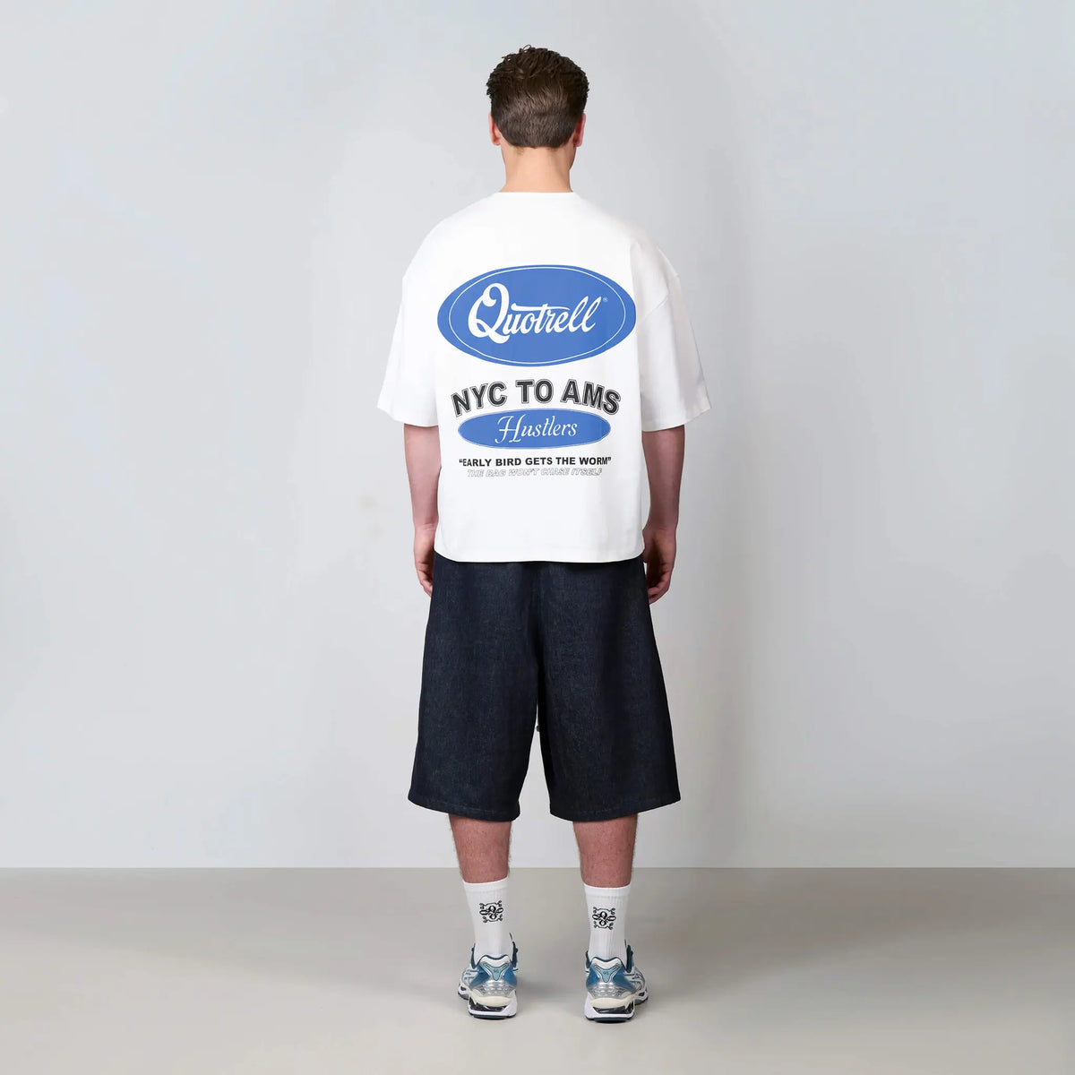 Hustlers Tee in white and blue