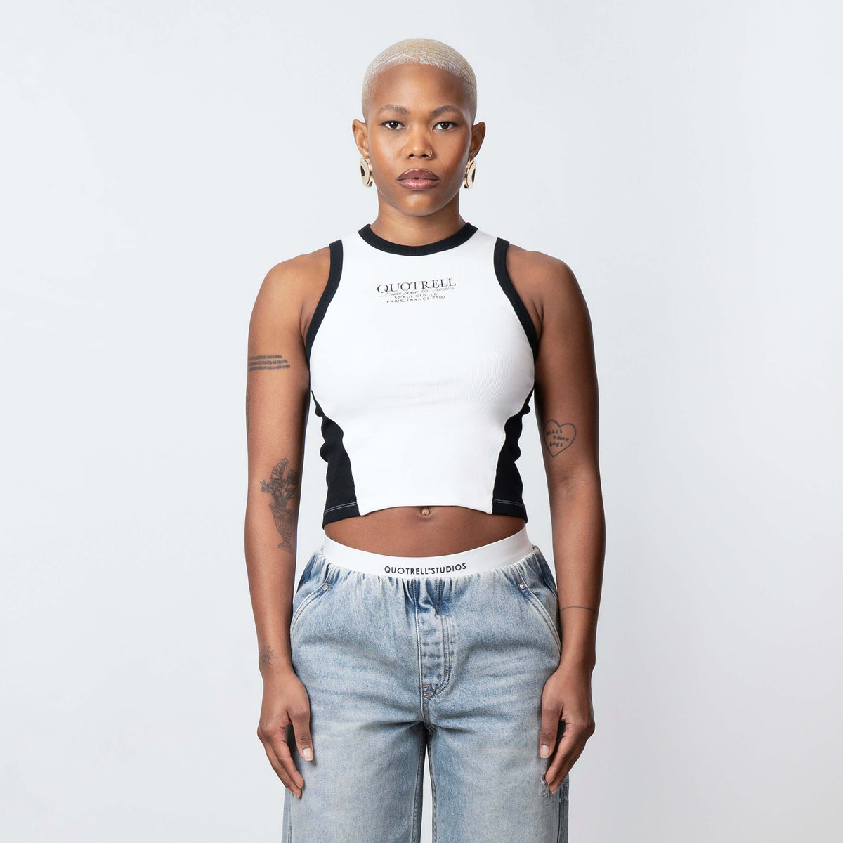 Noa Top in white and black