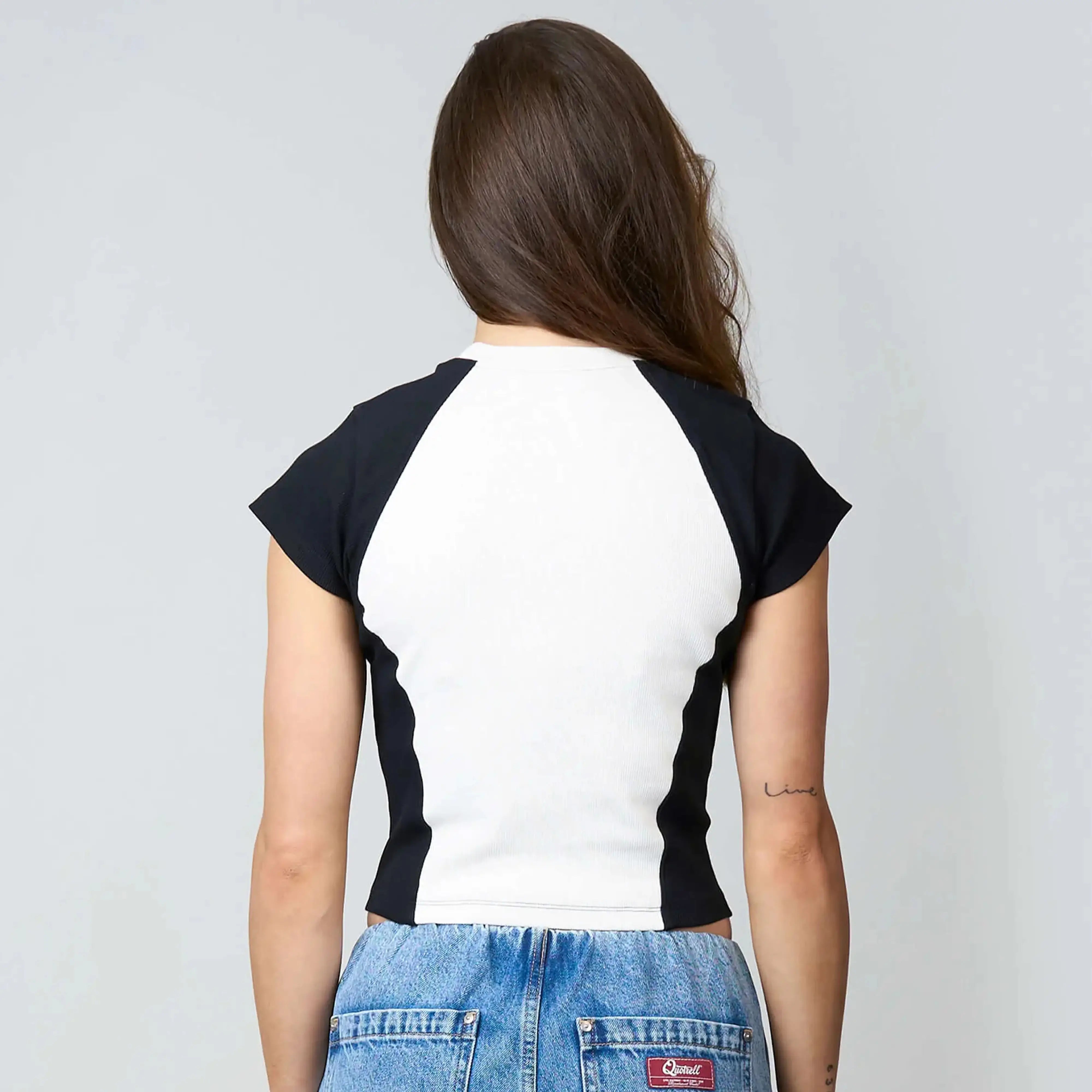 Quotrell Top Regular fit structured top with contrast panels • Quotrell